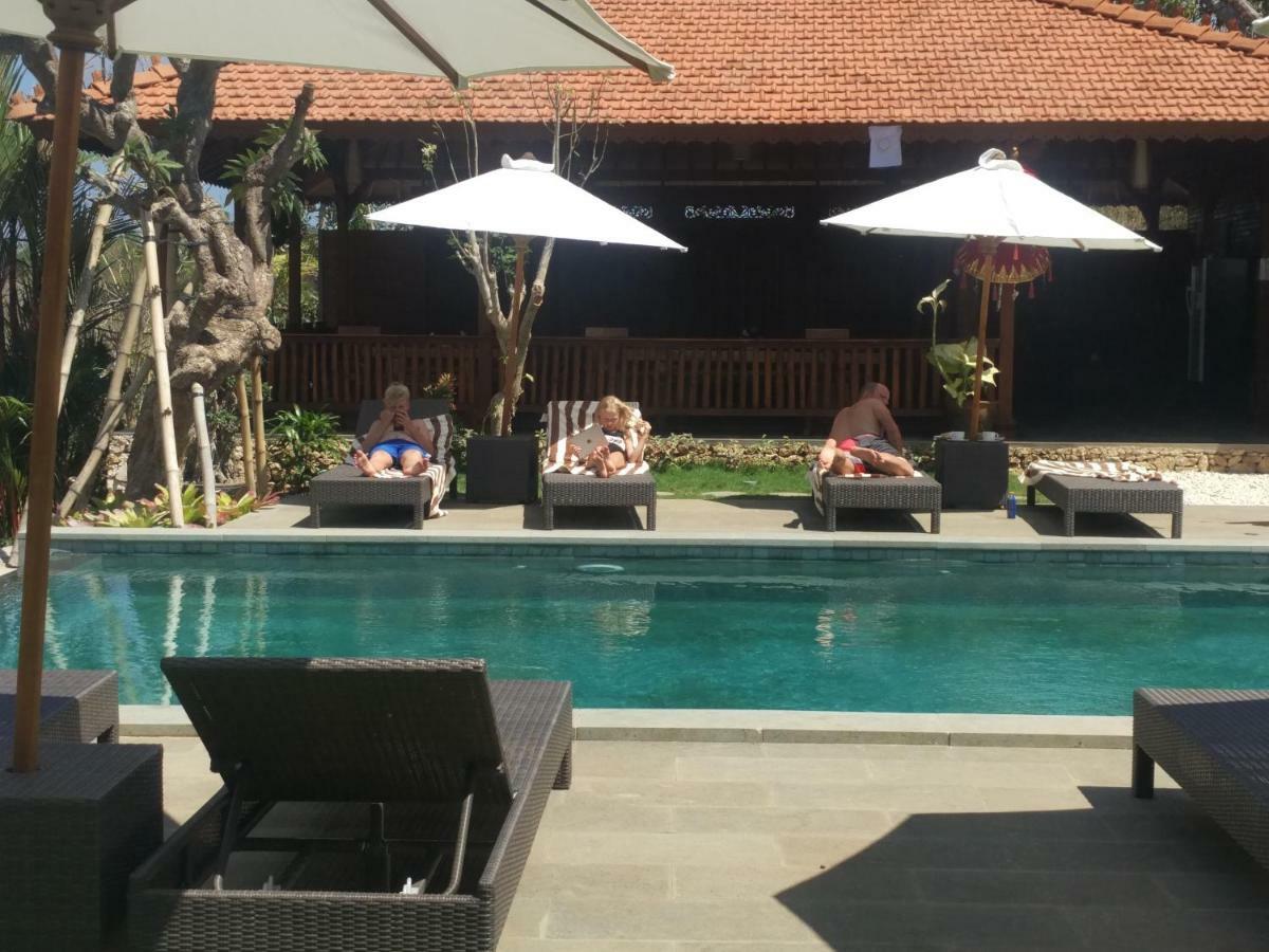 The Klumpu Villa Batumadeg Buitenkant foto