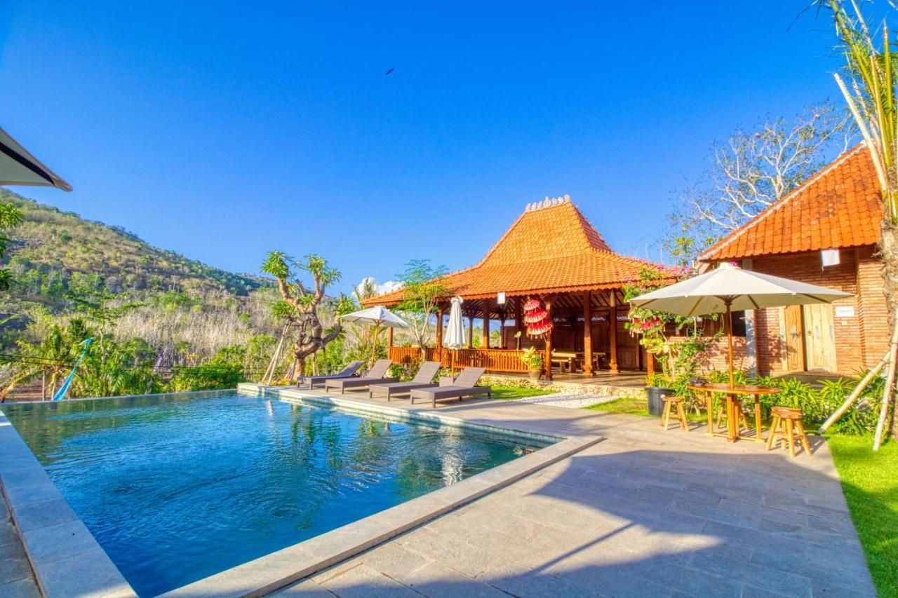 The Klumpu Villa Batumadeg Buitenkant foto